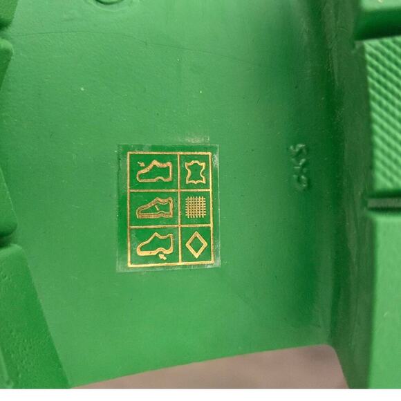 New Steve Madden Chunky Green Lug Sole Chelsea Boots size 39 - Picture 6 of 6